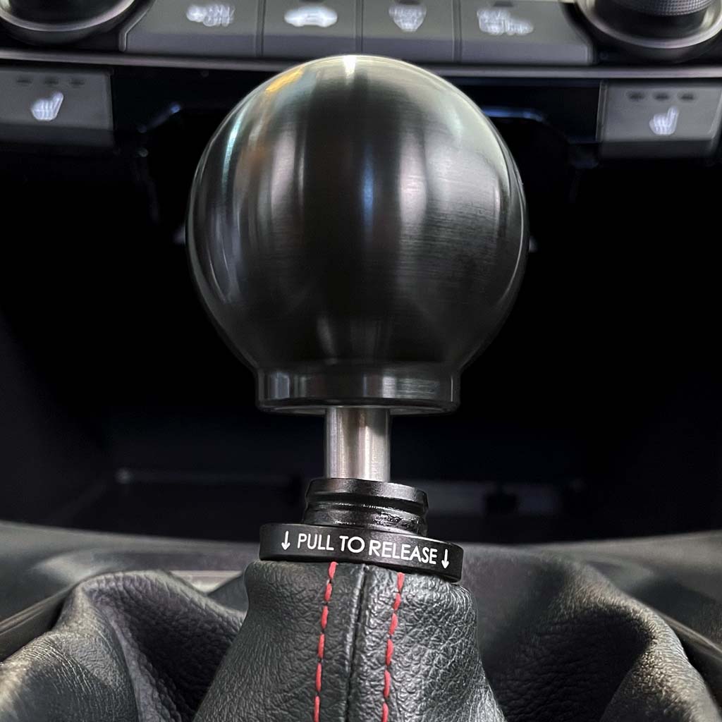 ACUiTY POCO Insulated Low-Profile Shift Knob in Black (M10X1.5)