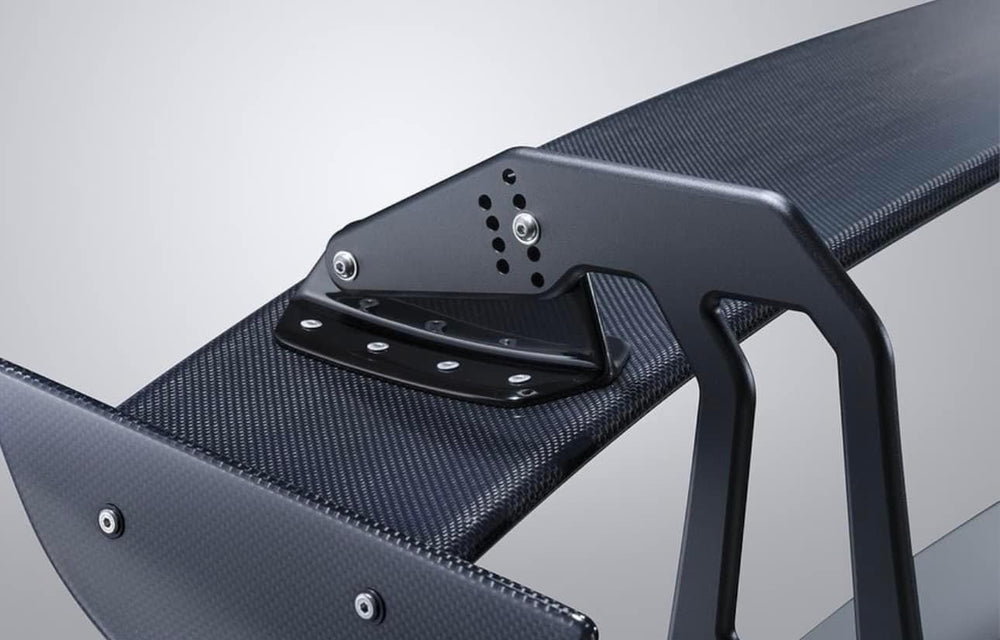 Aerodynamics is one of the most important themes in today’s tuning.A car already armed with exceptional performance, we set our goal in developing a rear wing the CGT WingSpoon Sports