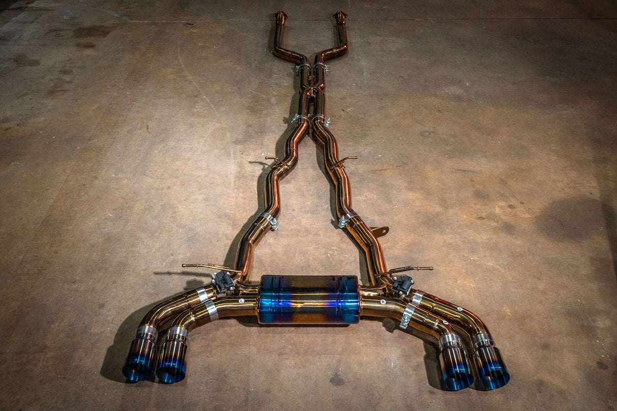 BMW G90 M5 with valved sport exhaust system made of Grade 5 titanium