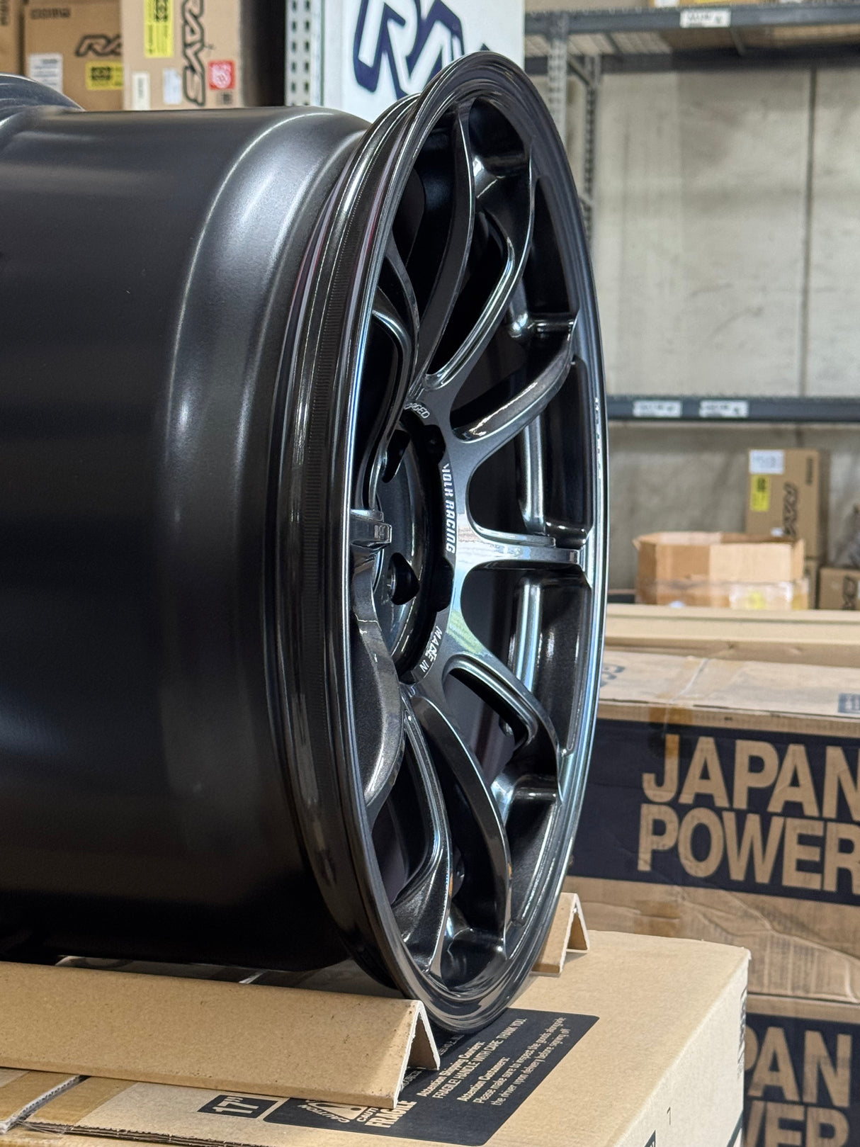 Volk Racing ZE40 M-SPEC 18x10.0 5x120 / Offset: 40 (Face 3) / Diamond Dark Gunmetal (MM) (Set of 4) *LMTLS Spec*