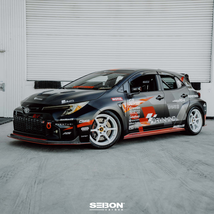 Seibon Carbon components are carefully hand-crafted using only the finest materials. Our production team offers superior craftsmanship with over 20 years of experFront LipSeibon Carbon