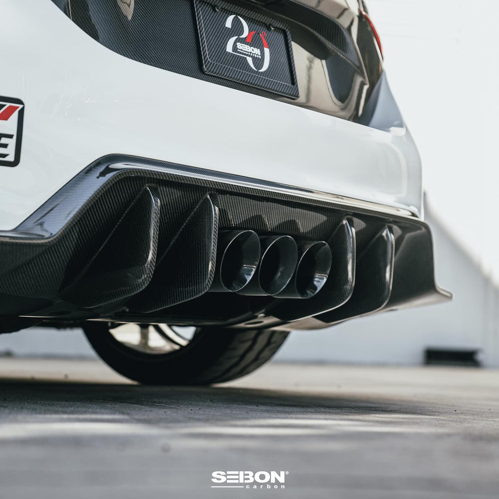 Seibon was founded by genuine automotive aficionados, and debuted in the automotive aftermarket industry in 2003. Seibon realized that there was a demand for top-quaRear DiffuserSeibon Carbon