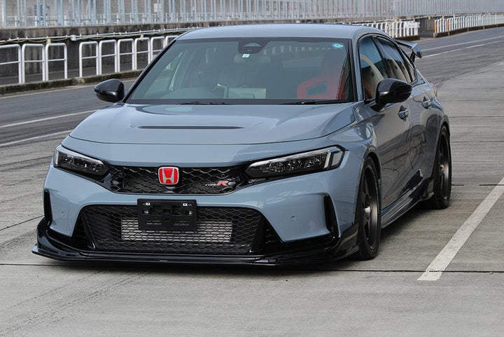 M&amp;M Honda Front Lip offered in Carbon, Unpainted FRP and Black FRPFront LipM&M Honda