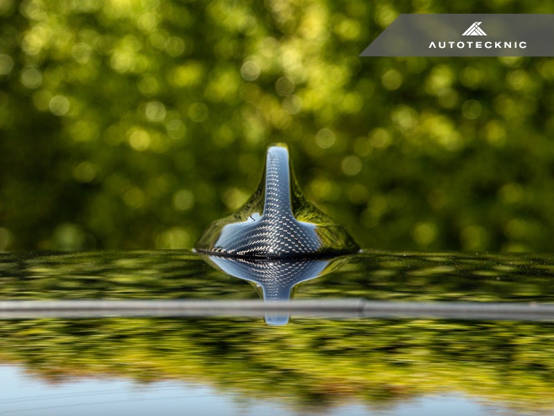 AutoTecknic Dry Carbon Roof Antenna Cover - BMW F90 M5 | G30 5-Series