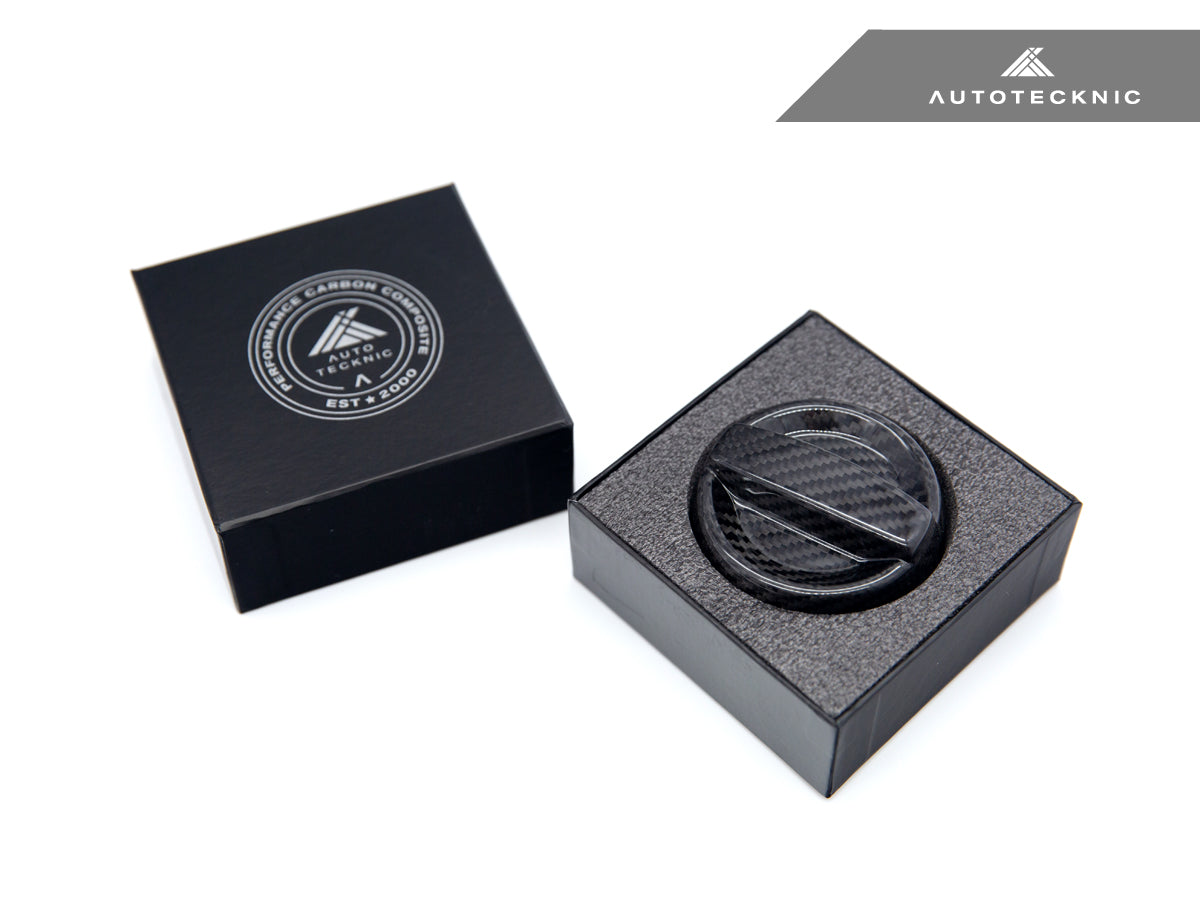 AutoTecknic Dry Carbon Competition Oil Cap Cover - G20 3-Series