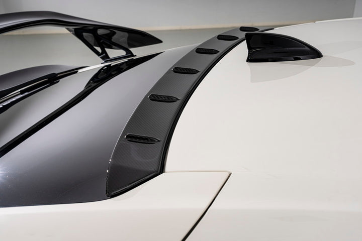 Aimgain Rear Roof Spoiler - Honda Civic Type R (FL5)Note: Special Order Only, 8-10 week lead time.Aimgain Rear Roof Spoiler - Honda Civic Type R (FL5)
Comes in both Roof SpoilerAimGain