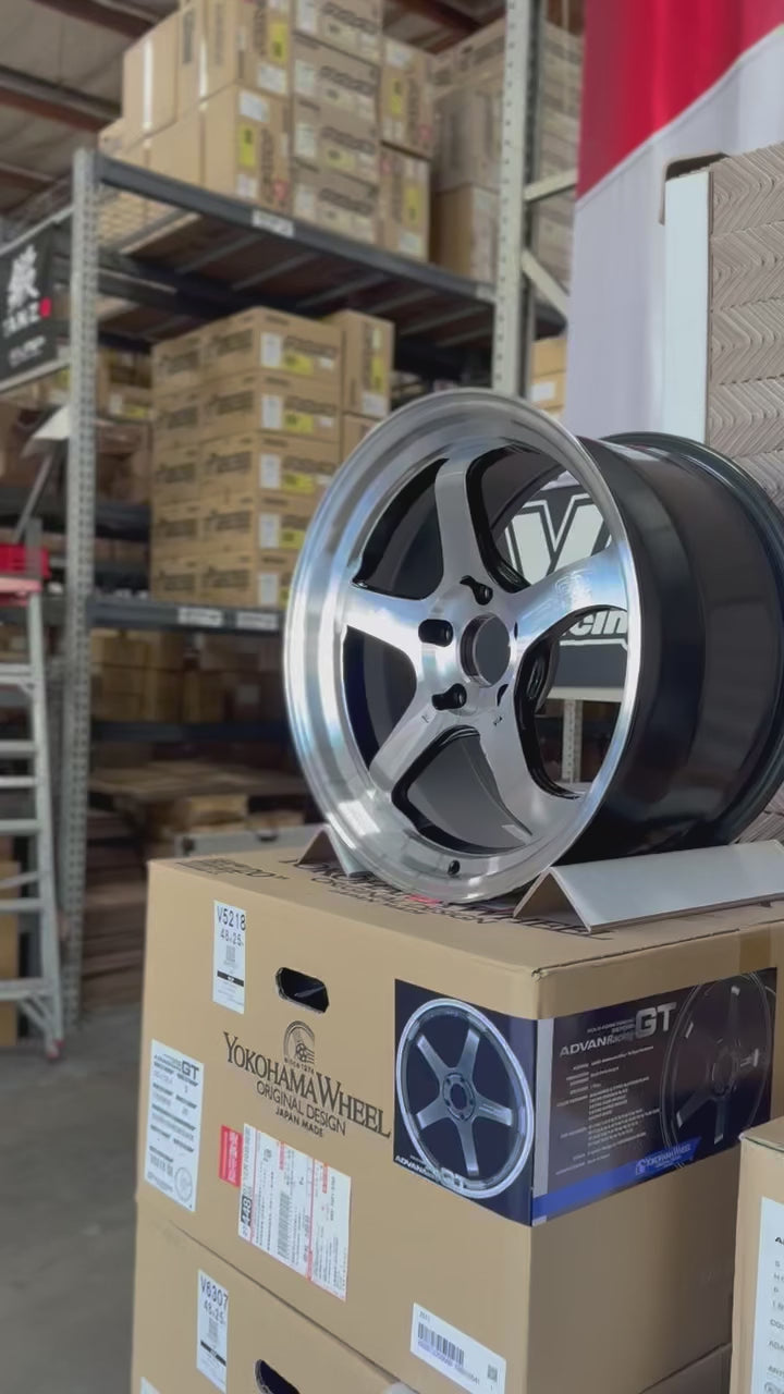 Advan GT Beyond-R Wheel (C-2) 18x10.0 5x120 / Offset +40 / Machining & Diamond Cutting (MDC) (Set of 4)