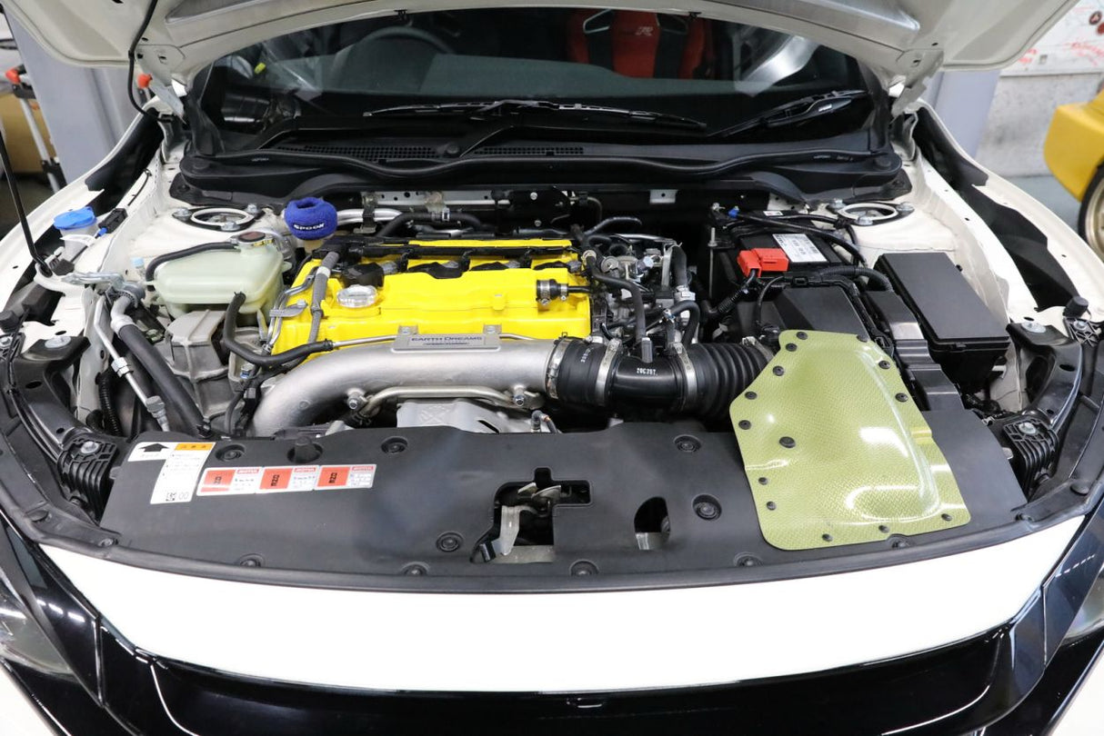 In order for the engine to run efficiently, it needs to be fed with a sufficient amount of air.Whether it is a normally aspirated or a turbo engine, taking in coolerAir DuctsSpoon Sports