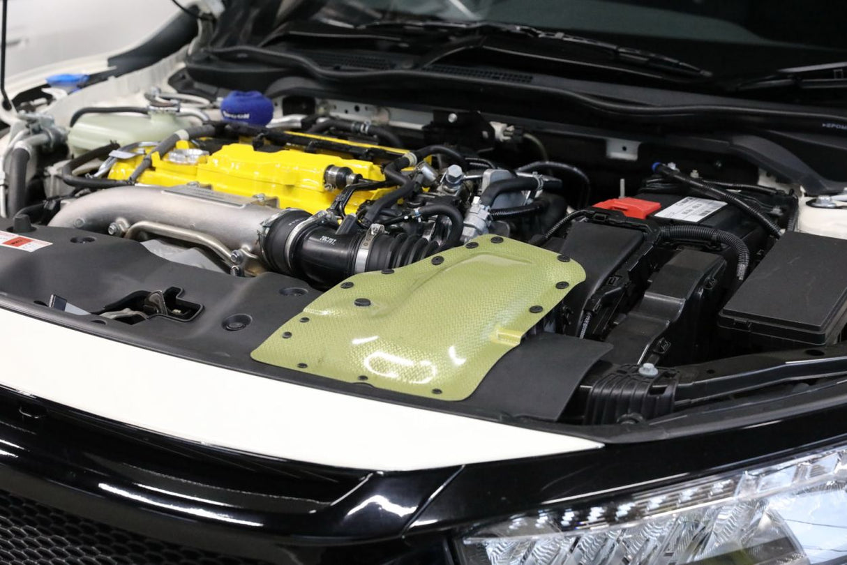 In order for the engine to run efficiently, it needs to be fed with a sufficient amount of air.Whether it is a normally aspirated or a turbo engine, taking in coolerAir DuctsSpoon Sports